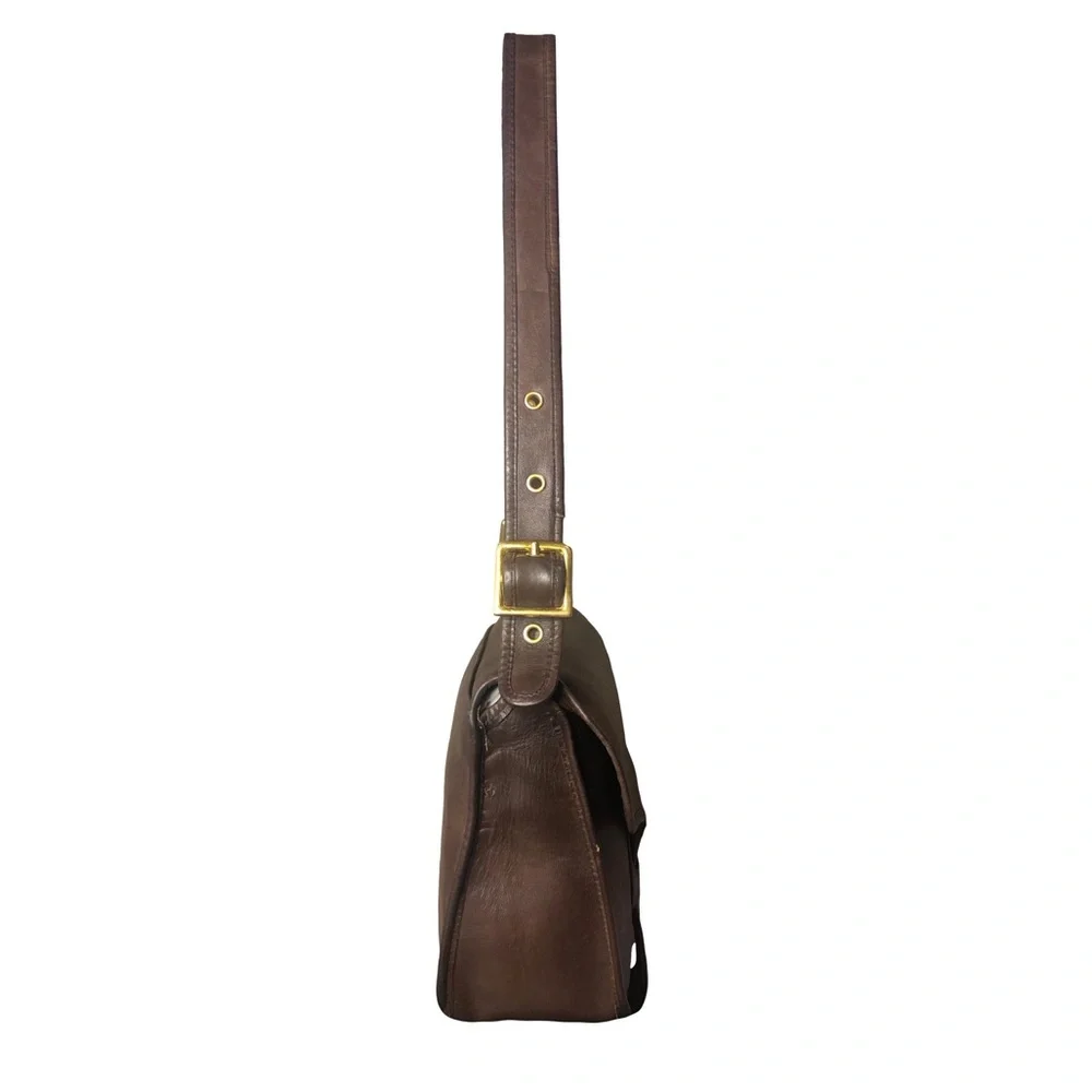 Vintage COACH Mahogany Brown Glove Tanned Leather Courier Saddle Bag EUC NYC